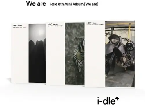 Fan Favorite 8th Mini Album - Random Cover (Post) (Stic) (Pcrd)